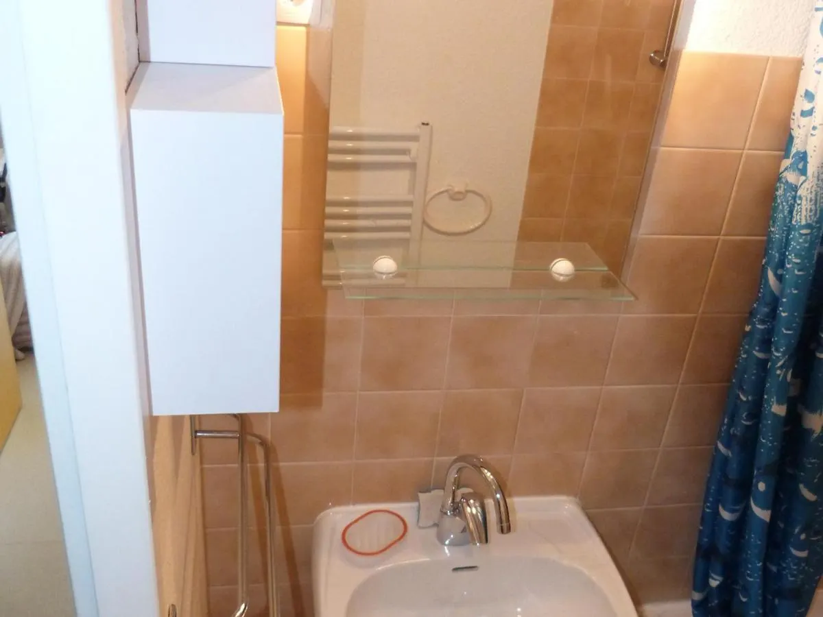 Superbe 2 Pieces Cabine Pour 4 Personnes Avec Balcon Aux Verneys, Proche Des Pistes Et Commodites - Fr-1-263-129 Valloire Apartment